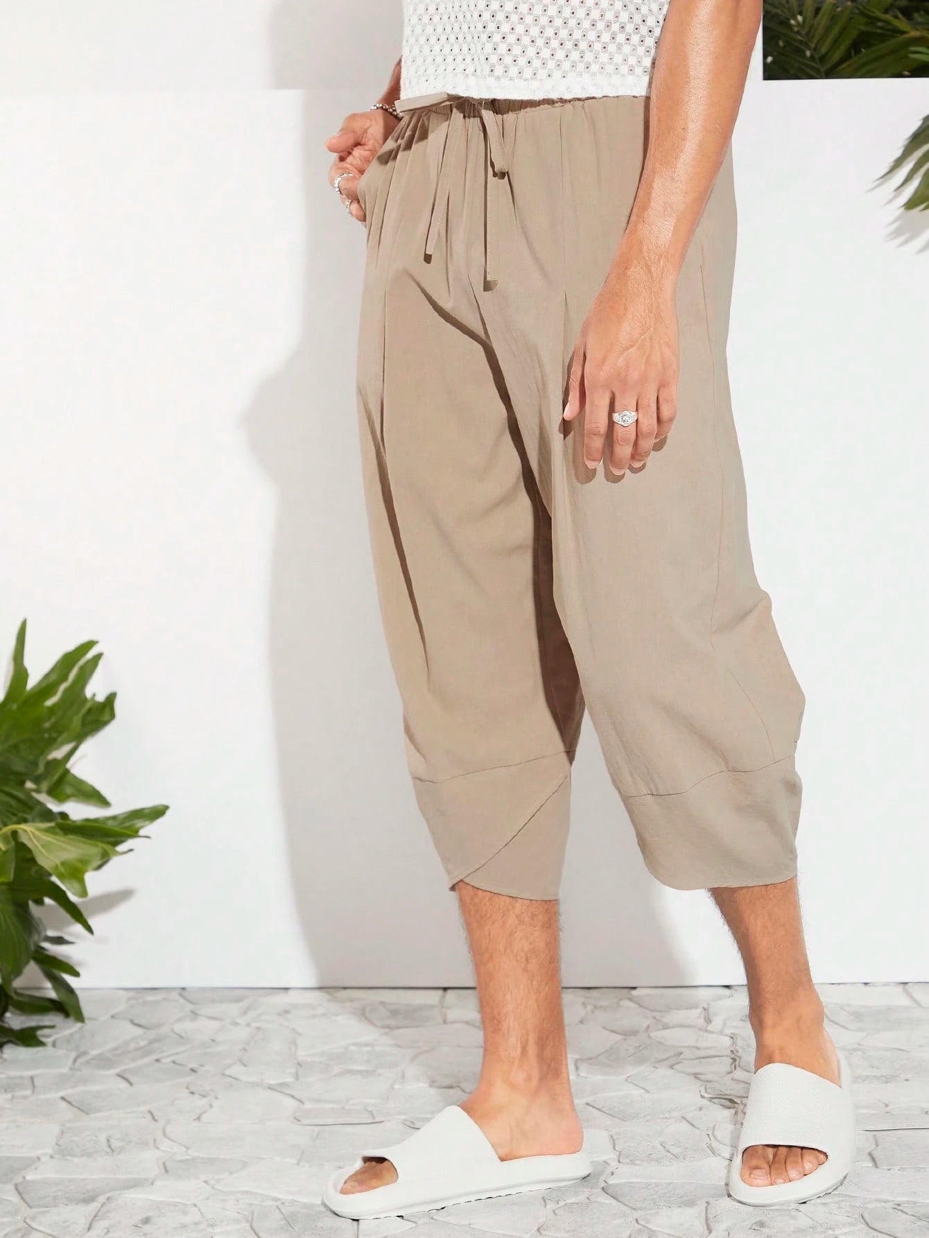 Manfinity VCAY Men Cotton Tie Waist Tulip Hem Capri Pants